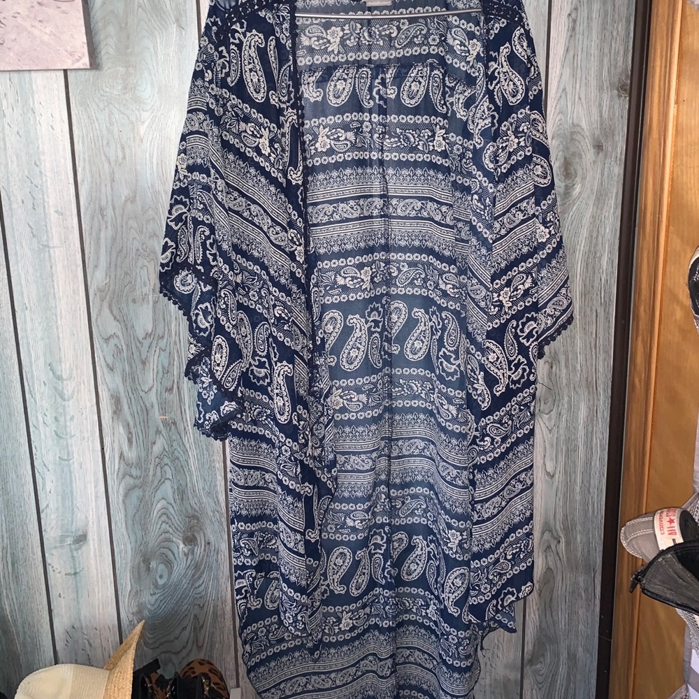 Thin cover up